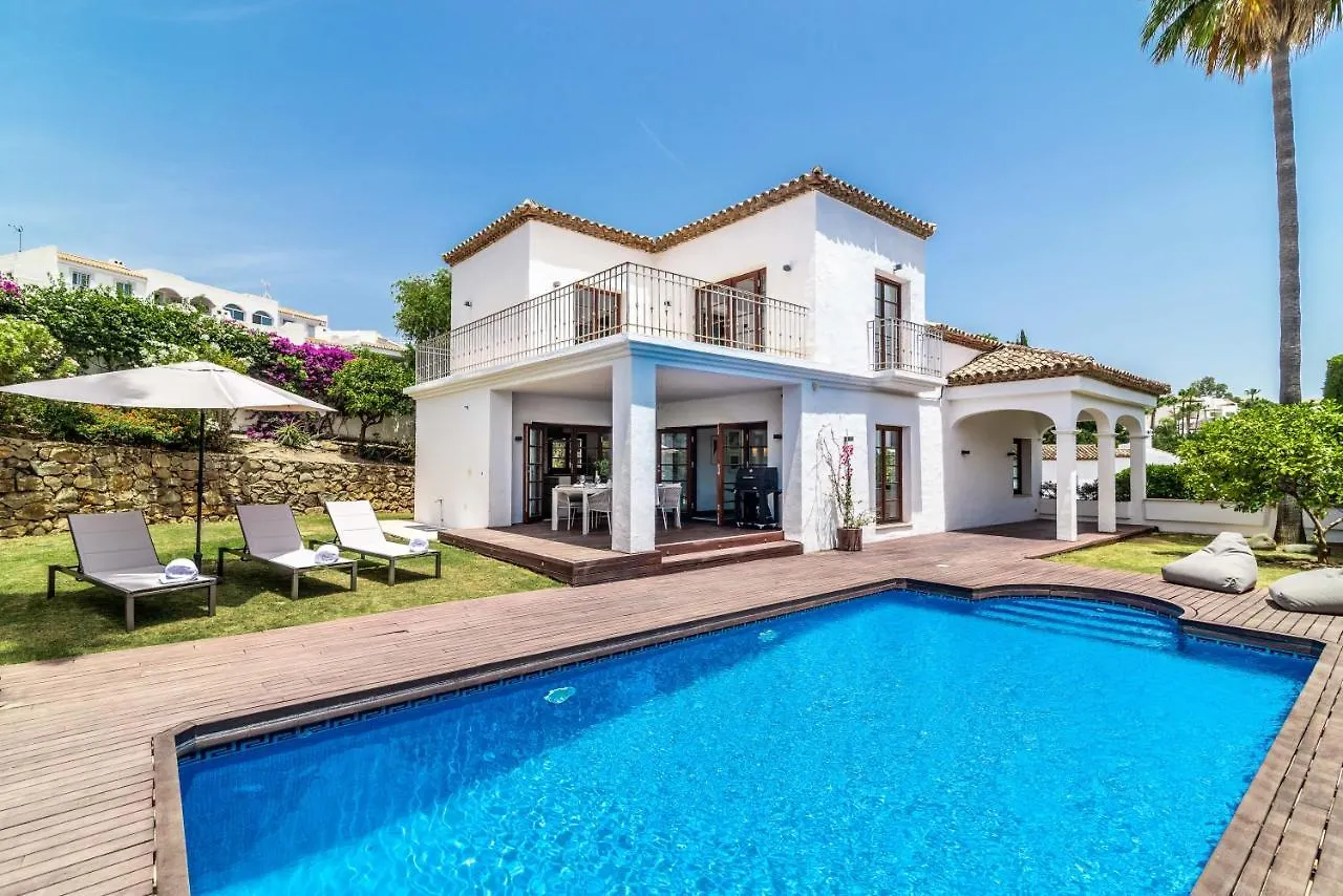 Luxury 3 Bed Villa With Heated Pool - Nueva Andalucia Marbella