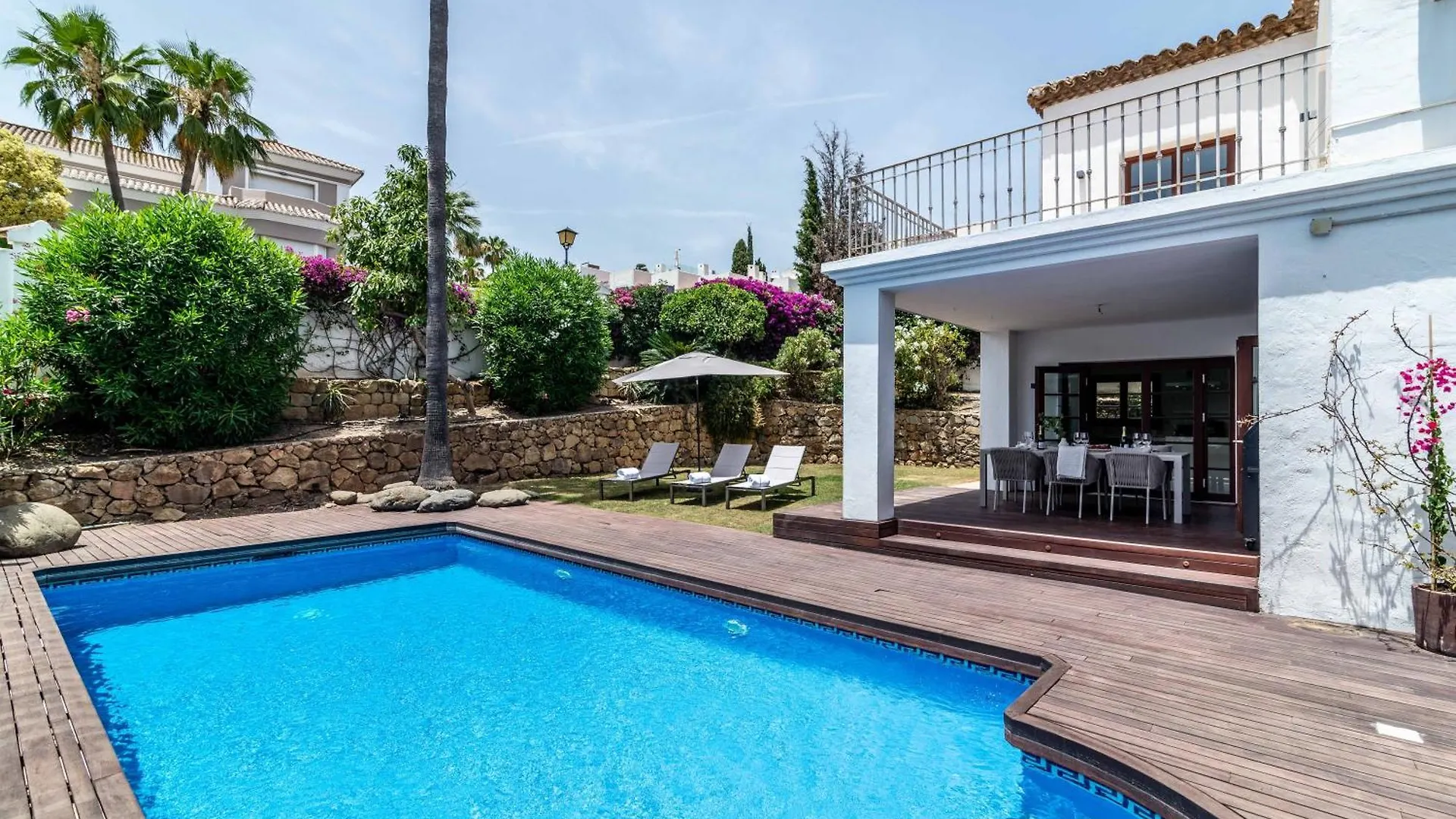 Luxury 3 Bed Villa With Heated Pool - Nueva Andalucia Marbella